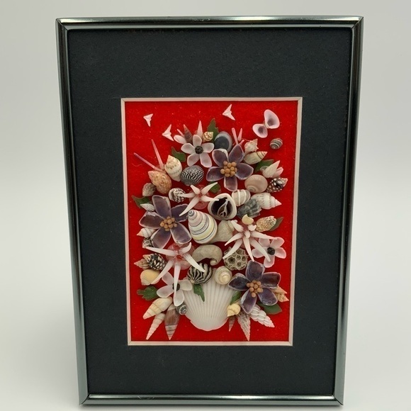 Handmade MCM Art Framed Floral Picture from SHELLS Seashells  7” X 5” - Picture 1 of 7